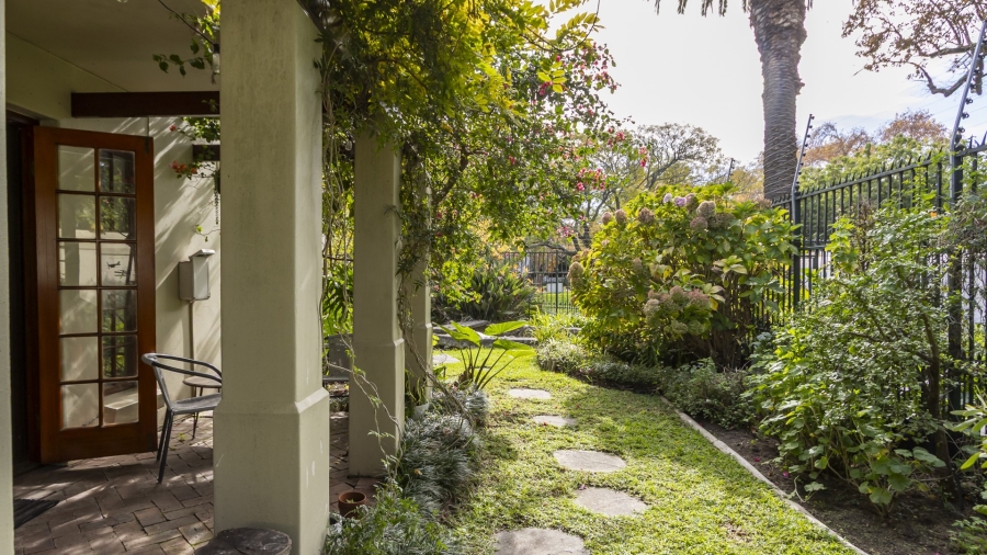 2 Bedroom Property for Sale in Stellenbosch Central Western Cape